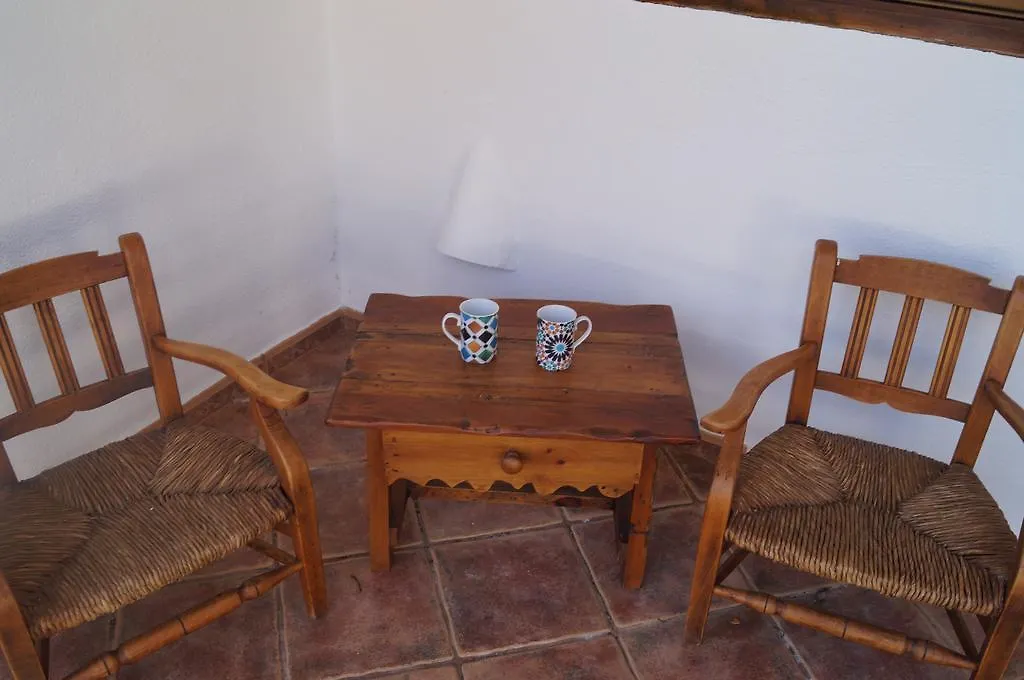 Casa Rural 3. Los Castanuelos Bed & Breakfast Guejar-Sierra
