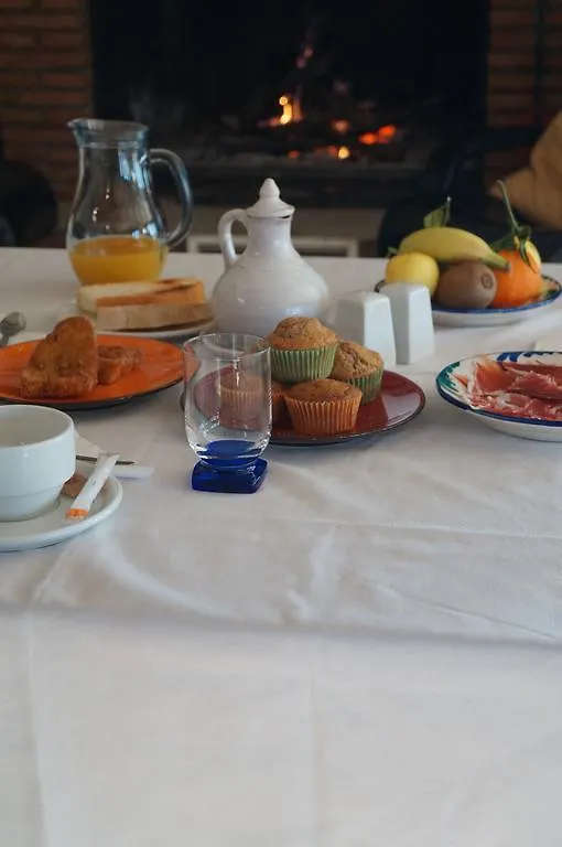 Bed & Breakfast Casa Rural 3. Los Castanuelos Bed and Breakfast Guejar Sierra